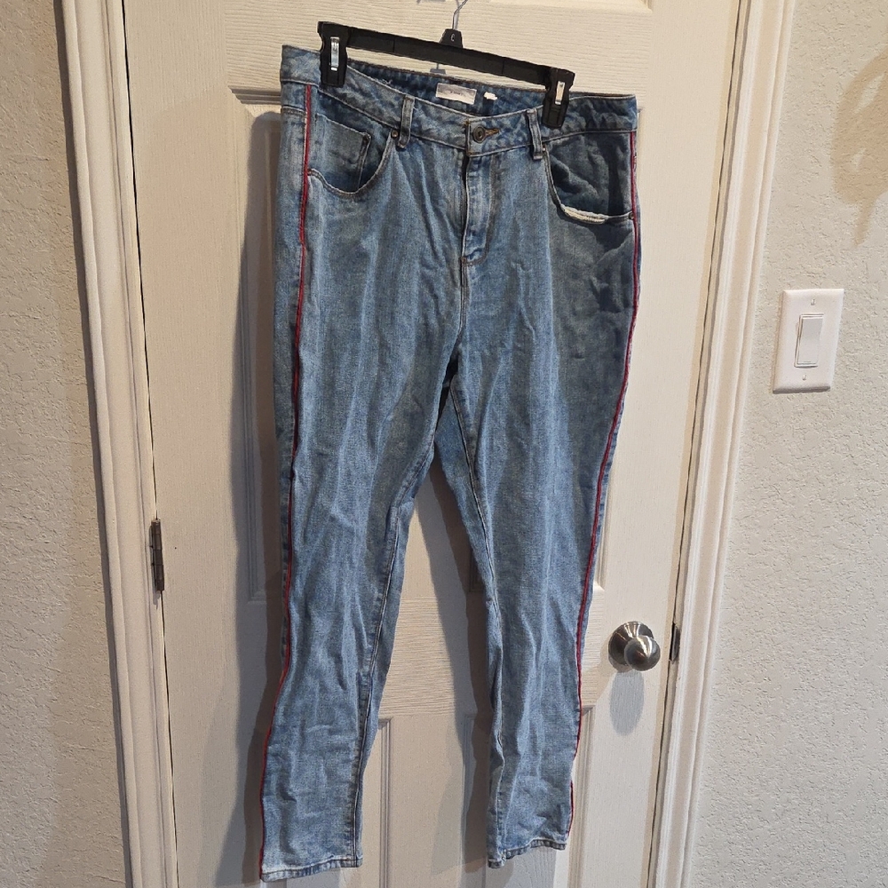 A Loves A Blue Jeans with Red Piping Sz 32